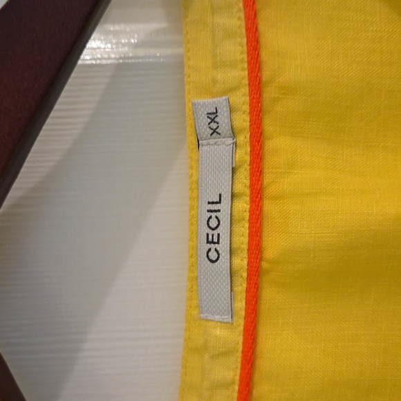 Linen top - Picture 2 of 4